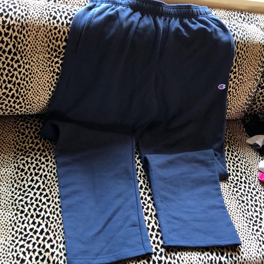 Champion brand navy sweatpants (XL) Navy